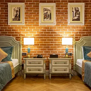 Otel Sapphire Bayil